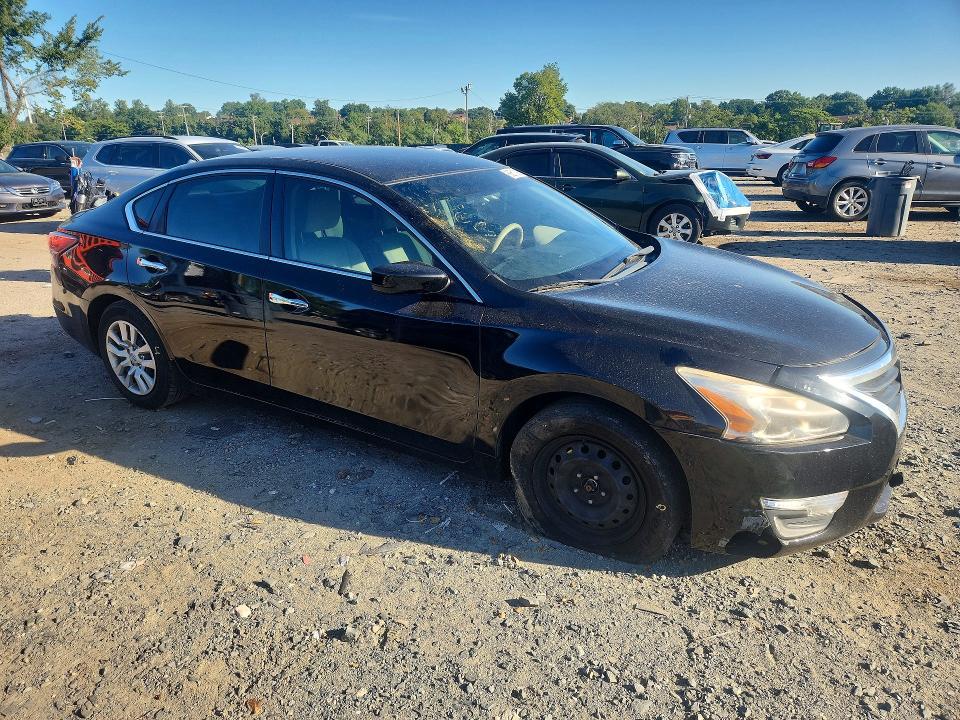 68610986 :رقم المزاد ، 1N4AL3AP7FC118472 vin ، 2015 Nissan Altima مزاد بيع