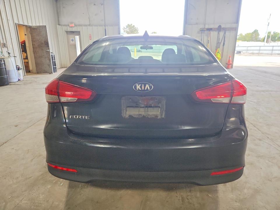 Продаж на аукціоні авто 2018 Kia Forte, vin: 3KPFL4A76JE190836, номер лоту: 69627926