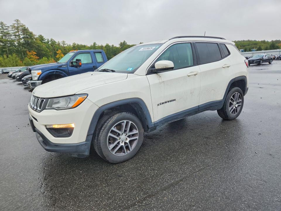 70339626 :رقم المزاد ، 3C4NJDBB6JT255748 vin ، 2018 Jeep Compass مزاد بيع