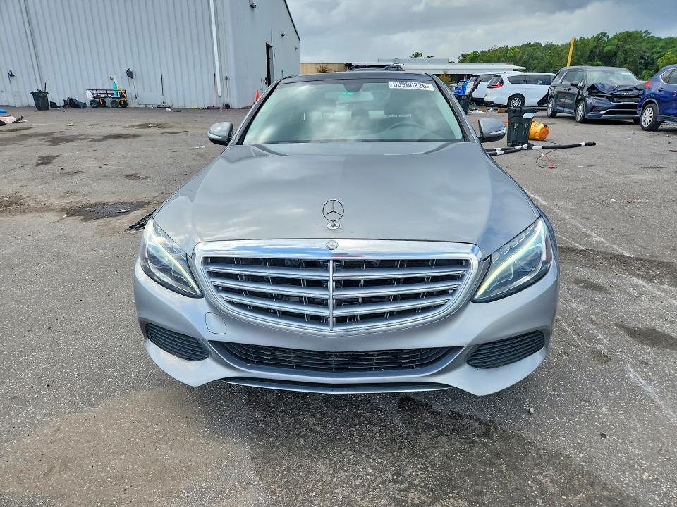 Продажа на аукционе авто 2015 Mercedes-benz C, vin: 55SWF4KBXFU006265, номер лота: 68980226