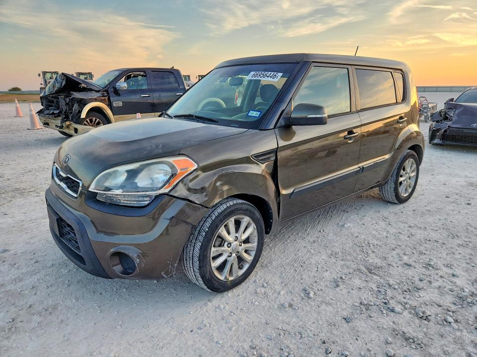 Auction sale of the 2012 Kia Soul, vin: KNDJT2A61C7395747, lot number: 66956446