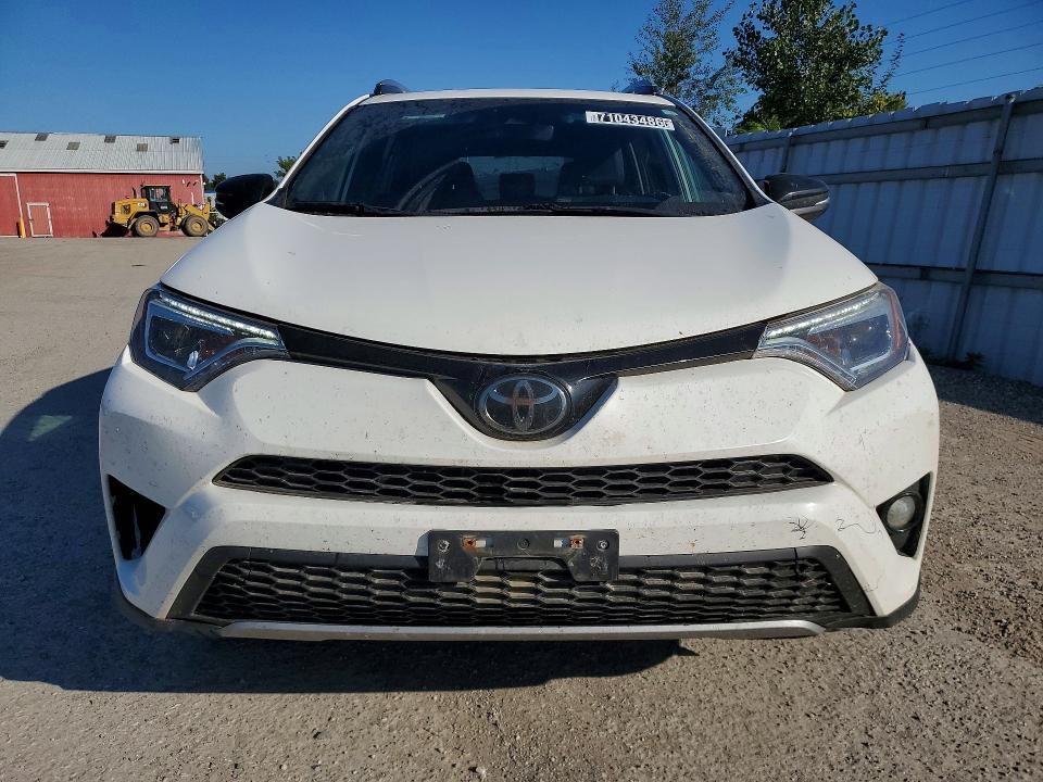 Продаж на аукціоні авто 2018 Toyota Rav4, vin: 2T3JFREV1JW734090, номер лоту: 71043486
