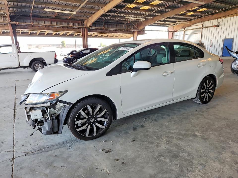 2015 Honda Civic მანქანა იყიდება აუქციონზე, vin: 19XFB2F97FE230821, აუქციონის ნომერი: 70528386