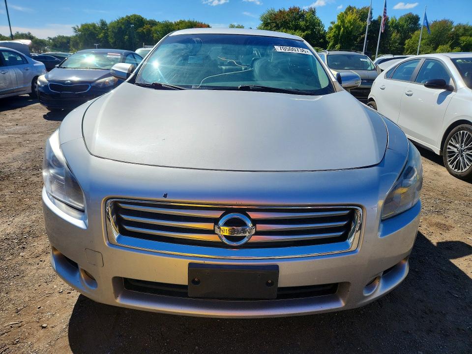 70500736 :رقم المزاد ، 1N4AA5AP1EC497288 vin ، 2014 Nissan Maxima مزاد بيع
