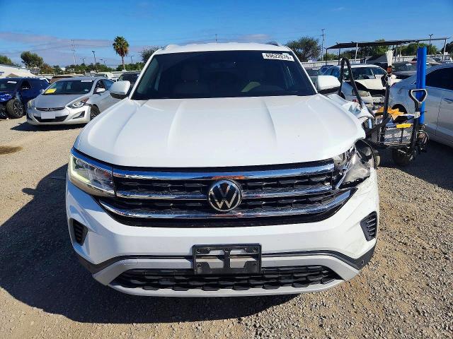 69622676 :رقم المزاد ، 1V21E2CA3LC221972 vin ، 2020 Volkswagen Atlas Cross Sport مزاد بيع