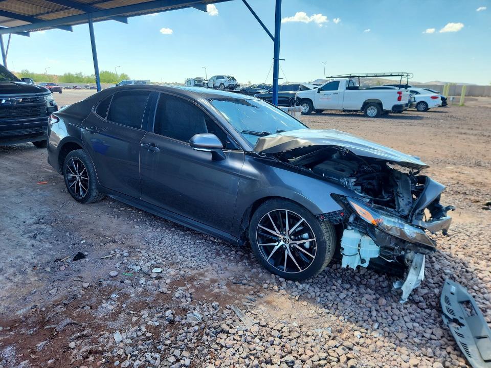 Продажа на аукционе авто 2022 Toyota Camry, vin: 4T1S11AK8NU055142, номер лота: 69808456