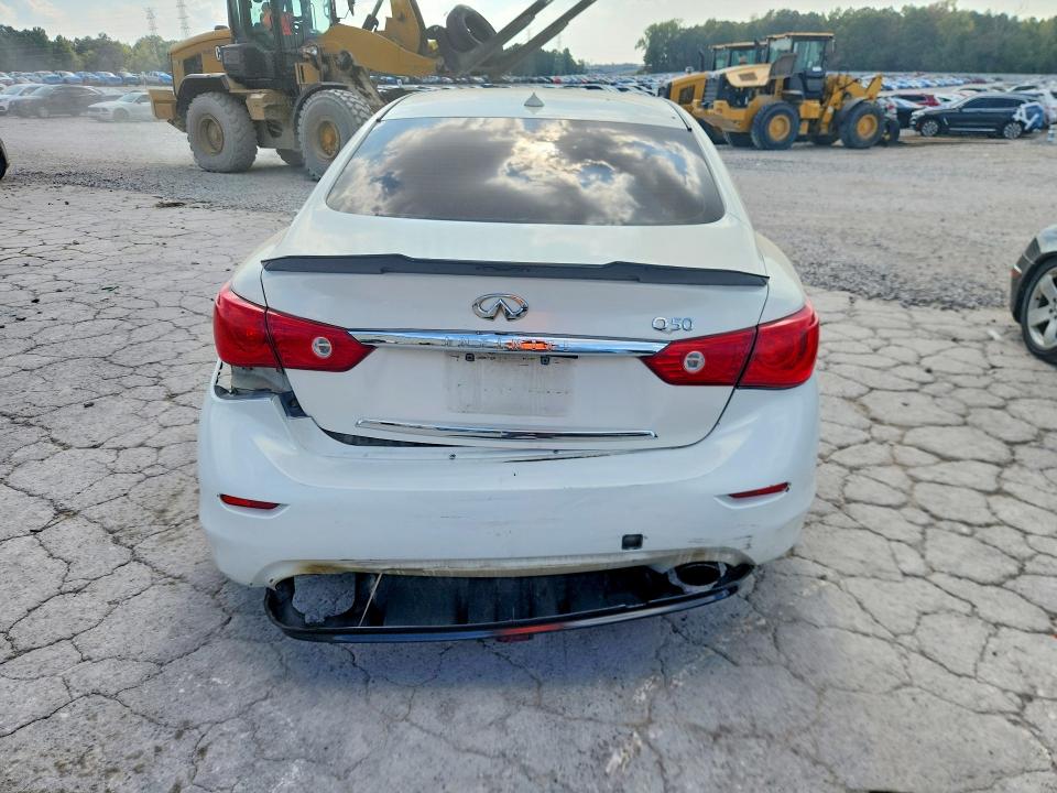 68372046 :رقم المزاد ، JN1BV7AP4FM331795 vin ، 2015 Infiniti Q50 مزاد بيع