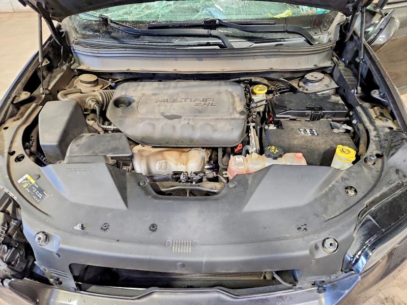 70159946 :رقم المزاد ، 1C4PJLLB7KD318705 vin ، 2019 Jeep Cherokee مزاد بيع