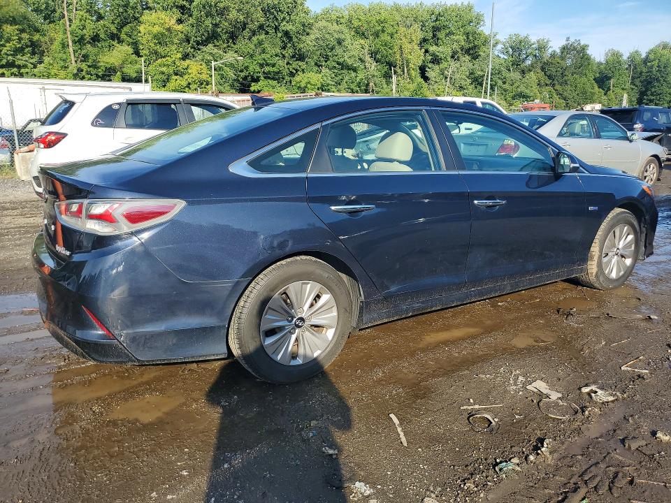67618166 :رقم المزاد ، KMHE24L38JA080135 vin ، 2018 Hyundai Sonata Hybrid مزاد بيع