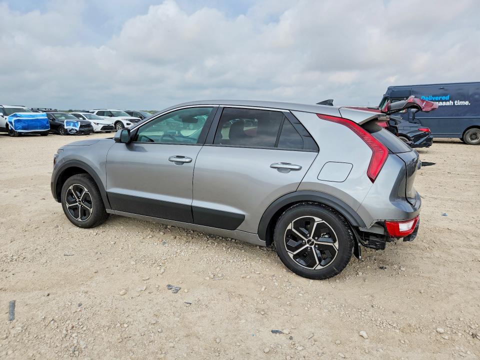 2026 Kia Niro მანქანა იყიდება აუქციონზე, vin: KNDCP3LE3T5361361, აუქციონის ნომერი: 70564616