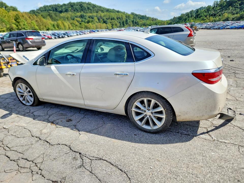 68817646 :رقم المزاد ، 1G4PS5SK6C4148263 vin ، 2012 Buick Verano مزاد بيع