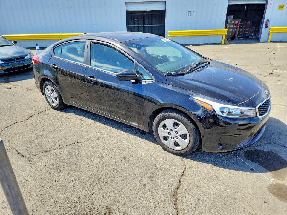 Продаж на аукціоні авто 2017 Kia Forte, vin: 3KPFL4A73HE012876, номер лоту: 68682066