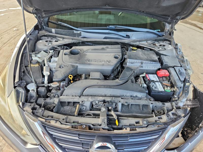 Продаж на аукціоні авто 2017 Nissan Altima, vin: 1N4AL3AP2HN353658, номер лоту: 70353536