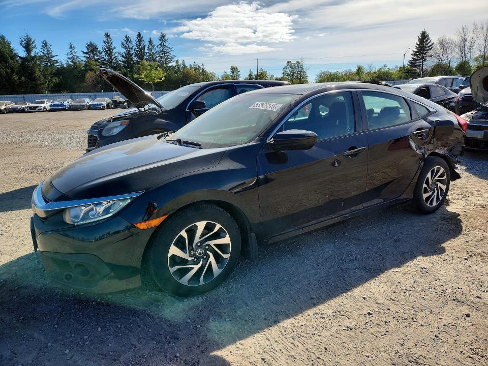 67862176 :رقم المزاد ، 2HGFC2F62JH011735 vin ، 2018 Honda Civic مزاد بيع