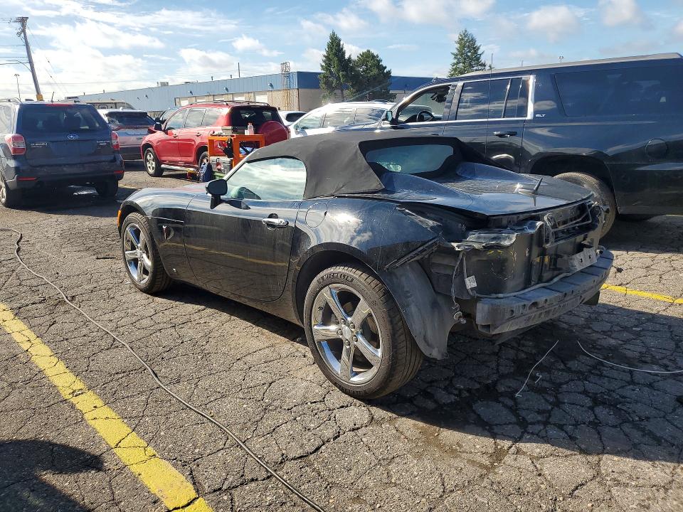67684166 :رقم المزاد ، 1G2MB35B88Y111971 vin ، 2008 Pontiac Solstice مزاد بيع