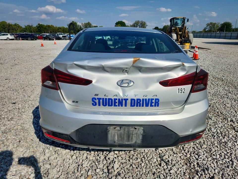 2019 Hyundai Elantra მანქანა იყიდება აუქციონზე, vin: 5NPD74LF9KH439966, აუქციონის ნომერი: 69015396