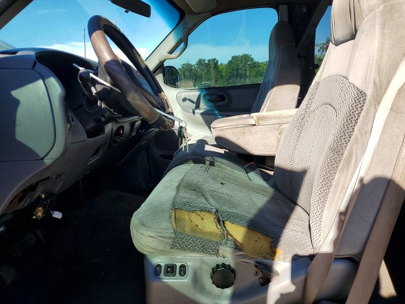 68683536 :رقم المزاد ، 1FTRX18L0XNC04513 vin ، 1999 Ford F150 مزاد بيع