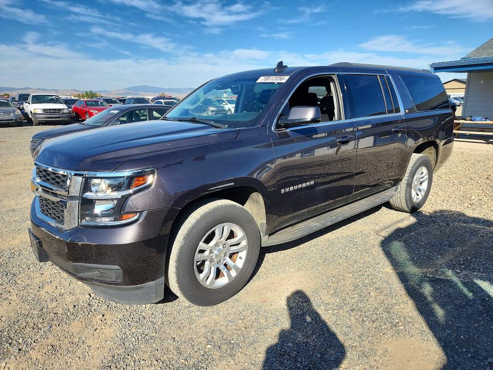 2016 Chevrolet Suburban მანქანა იყიდება აუქციონზე, vin: 1GNSKHKC6GR440617, აუქციონის ნომერი: 70812056