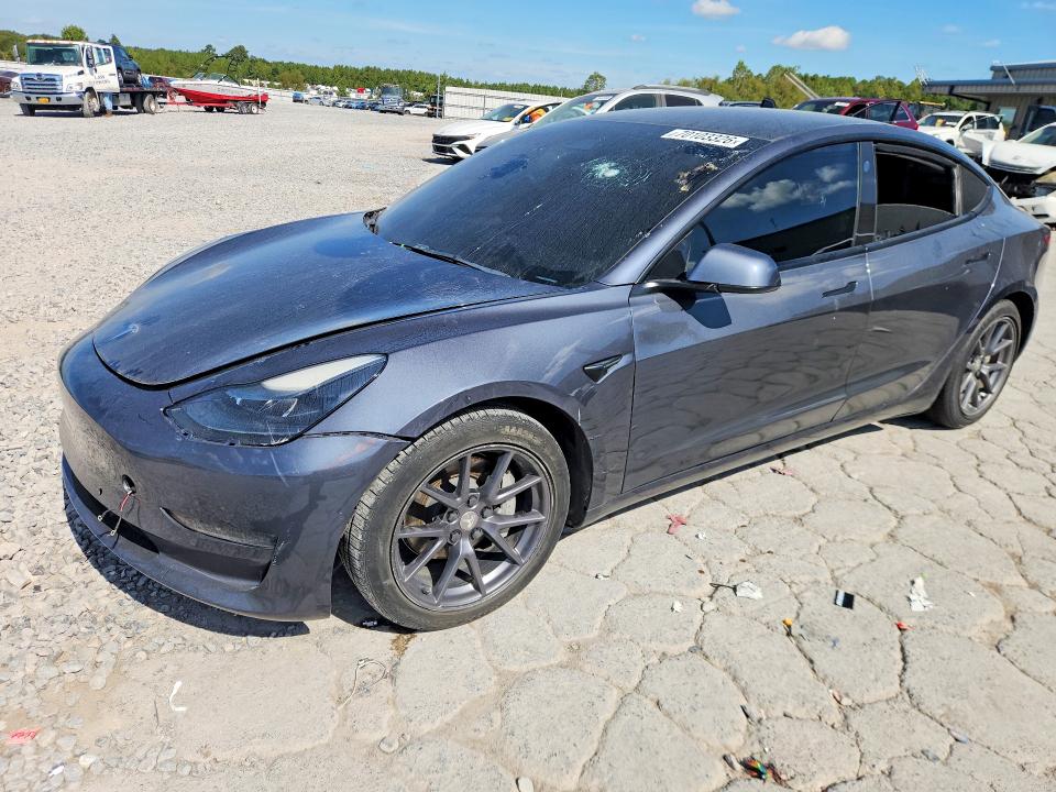Auction sale of the 2021 Tesla Model 3, vin: 5YJ3E1EA1MF086030, lot number: 70103326