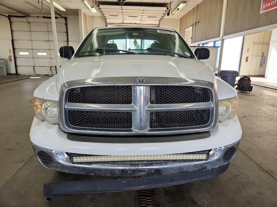 66862526 :رقم المزاد ، 1D7HU18N25S302064 vin ، 2005 Dodge Ram 1500 مزاد بيع