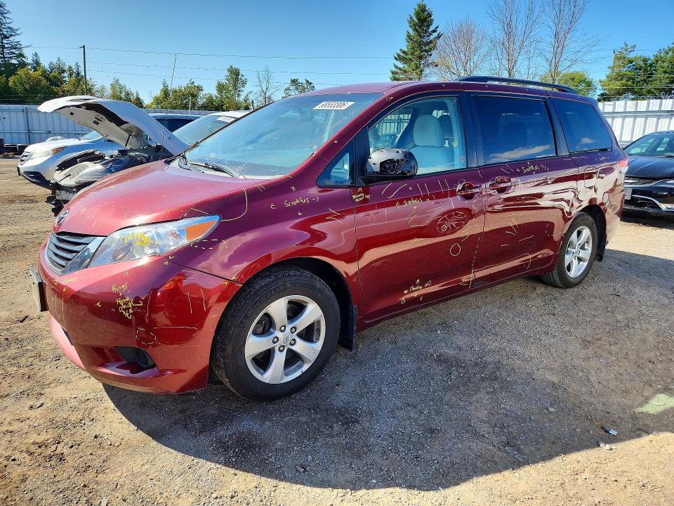 2014 Toyota Sienna მანქანა იყიდება აუქციონზე, vin: 5TDKK3DC9ES488667, აუქციონის ნომერი: 68553306