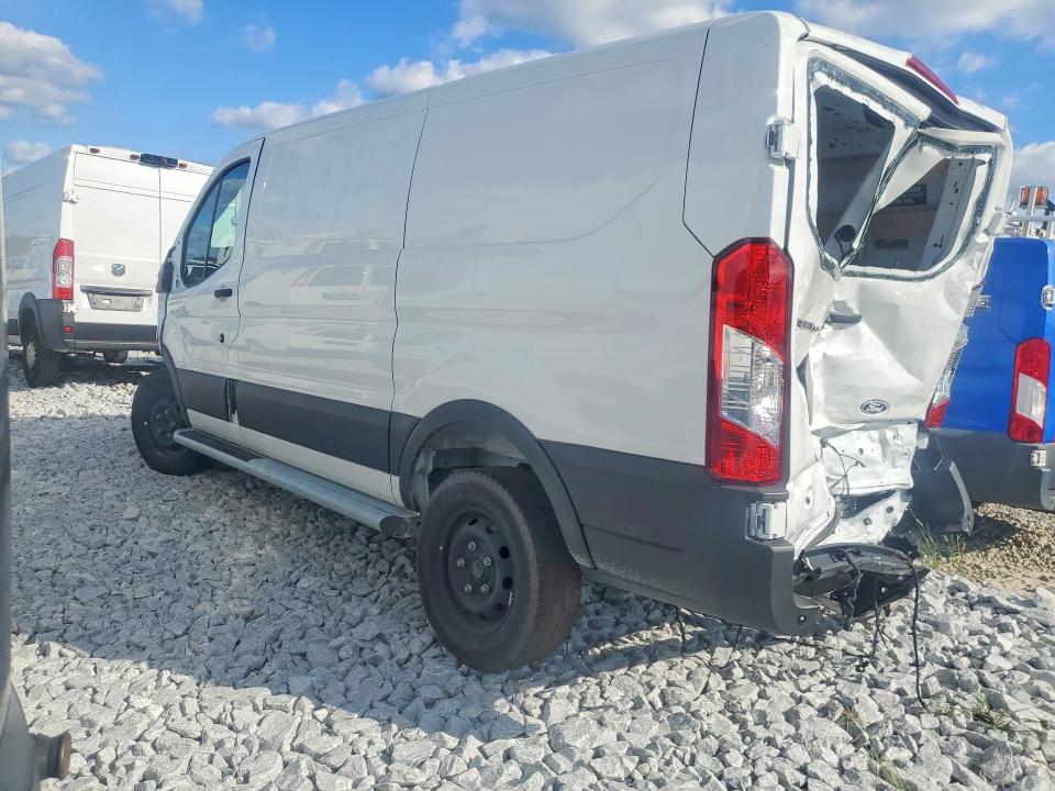 69044806 :رقم المزاد ، 1FTBR1Y82TKA63477 vin ، 2026 Ford Transit 250 مزاد بيع