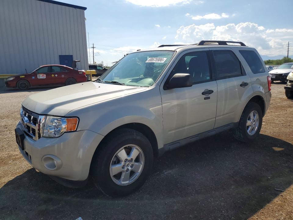 2009 Ford Escape მანქანა იყიდება აუქციონზე, vin: 1FMCU03719KC59331, აუქციონის ნომერი: 68675986