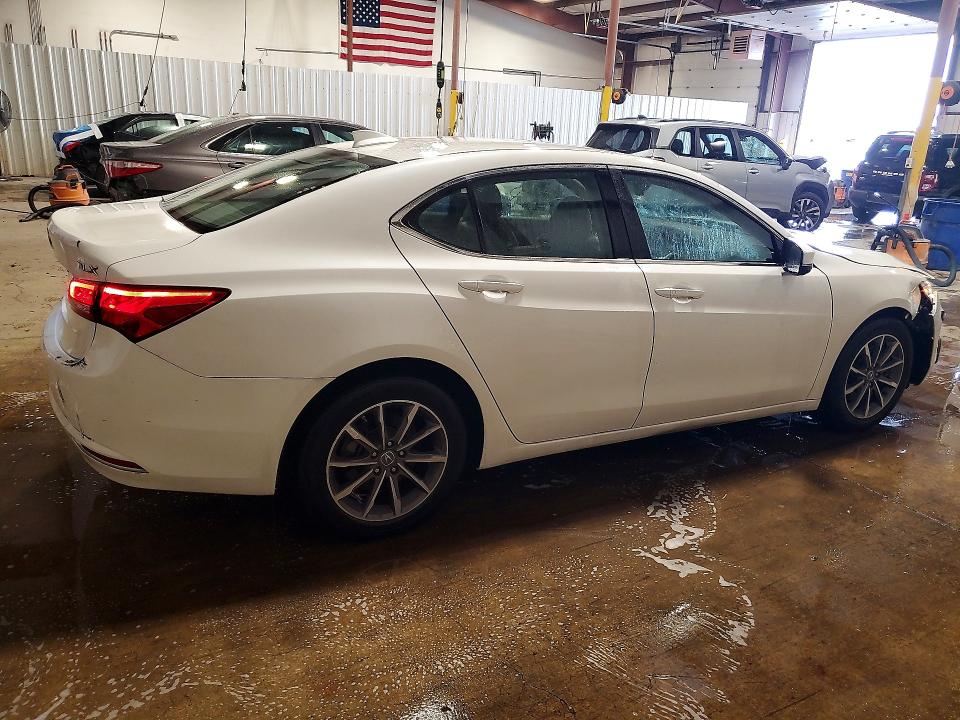 2018 Acura Tlx მანქანა იყიდება აუქციონზე, vin: 19UUB1F30JA011645, აუქციონის ნომერი: 69710856
