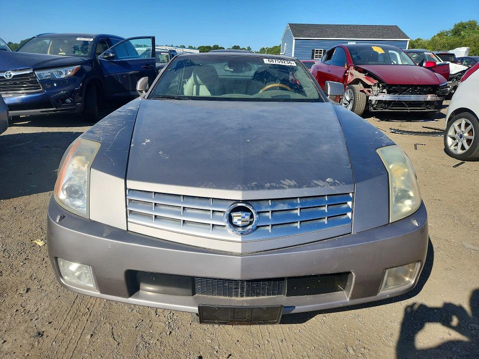 2004 Cadillac Xlr მანქანა იყიდება აუქციონზე, vin: 1G6YV34A045602756, აუქციონის ნომერი: 68759236
