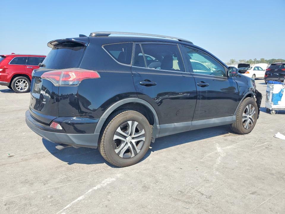 68640176 :رقم المزاد ، 2T3BFREV8HW551204 vin ، 2017 Toyota Rav4 مزاد بيع