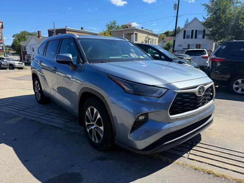 Продажа на аукционе авто 2023 Toyota Highlander, vin: 5TDKDRBHXPS021904, номер лота: 70368996
