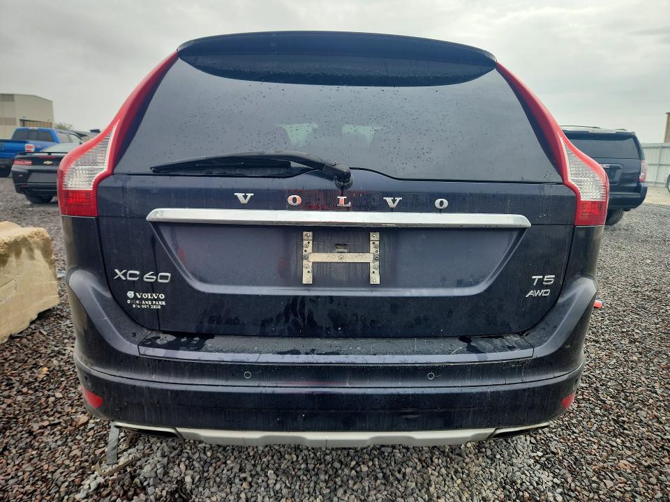 Продажа на аукционе авто 2016 Volvo Xc60, vin: YV4612RK8G2798976, номер лота: 70557136