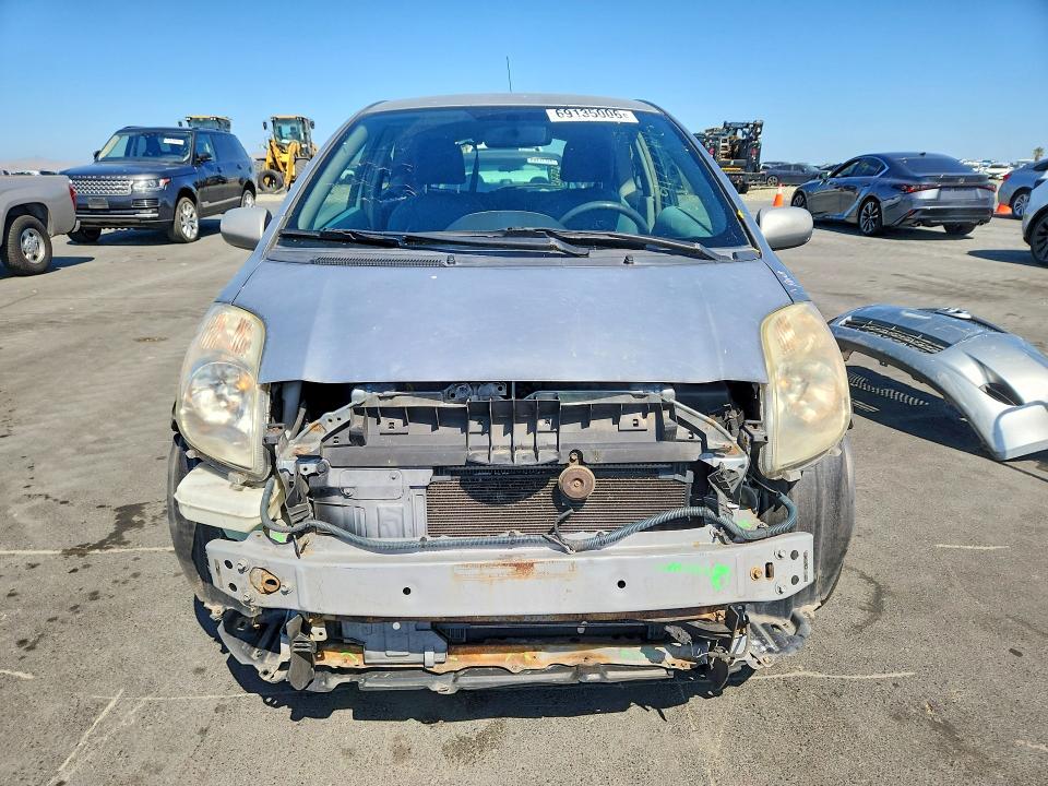 69135006 :رقم المزاد ، JTDJT923675093921 vin ، 2007 Toyota Yaris مزاد بيع