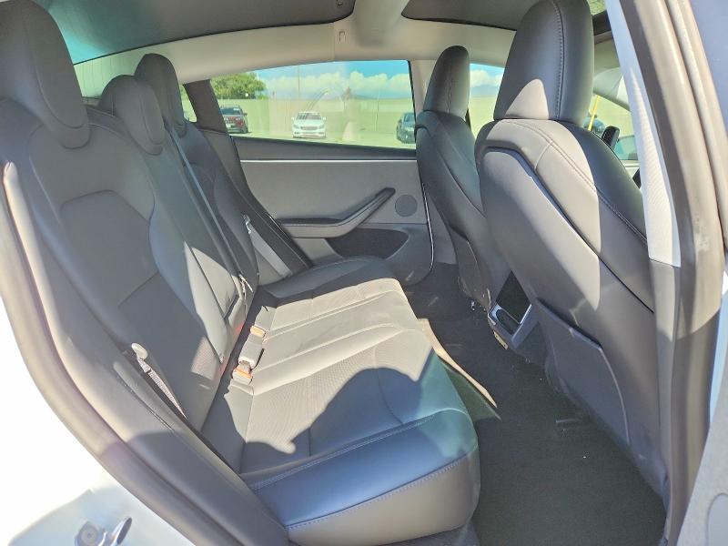 Продажа на аукционе авто 2025 Tesla Model 3, vin: 5YJ3E1EA7SF980272, номер лота: 70704536