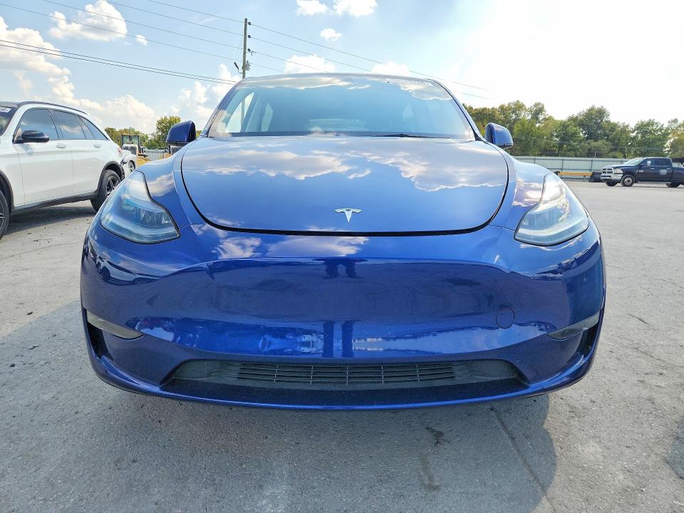 2023 Tesla Model Y მანქანა იყიდება აუქციონზე, vin: 7SAYGAEEXPF775171, აუქციონის ნომერი: 69225706