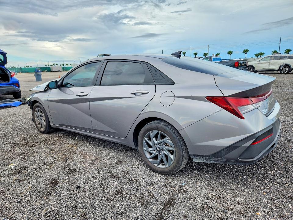 Продаж на аукціоні авто 2024 Hyundai Elantra, vin: KMHLM4DG5RU758191, номер лоту: 69695046