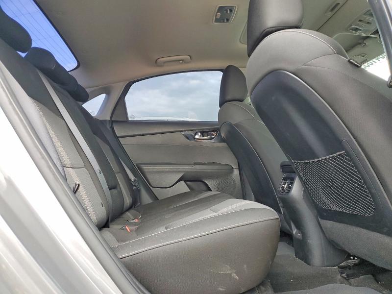 2023 Kia Forte მანქანა იყიდება აუქციონზე, vin: 3KPF34ADXPE694224, აუქციონის ნომერი: 68416556