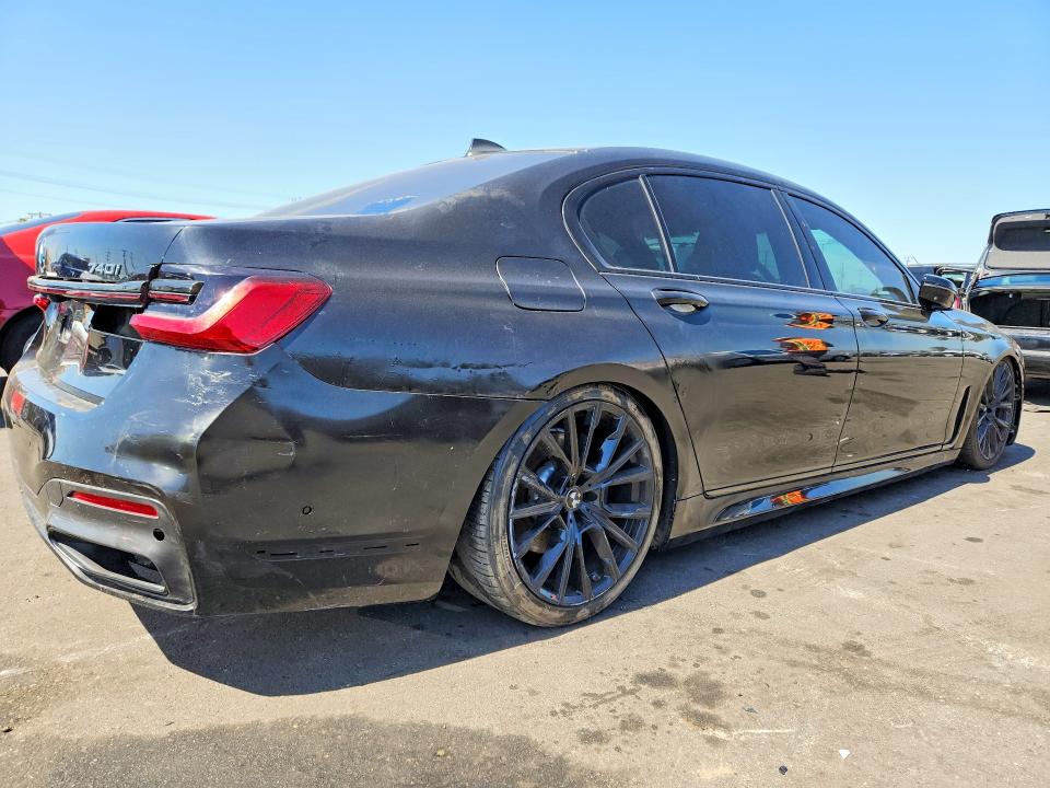 68073936 :رقم المزاد ، WBA7T2C04LGL17544 vin ، 2020 Bmw 740 مزاد بيع