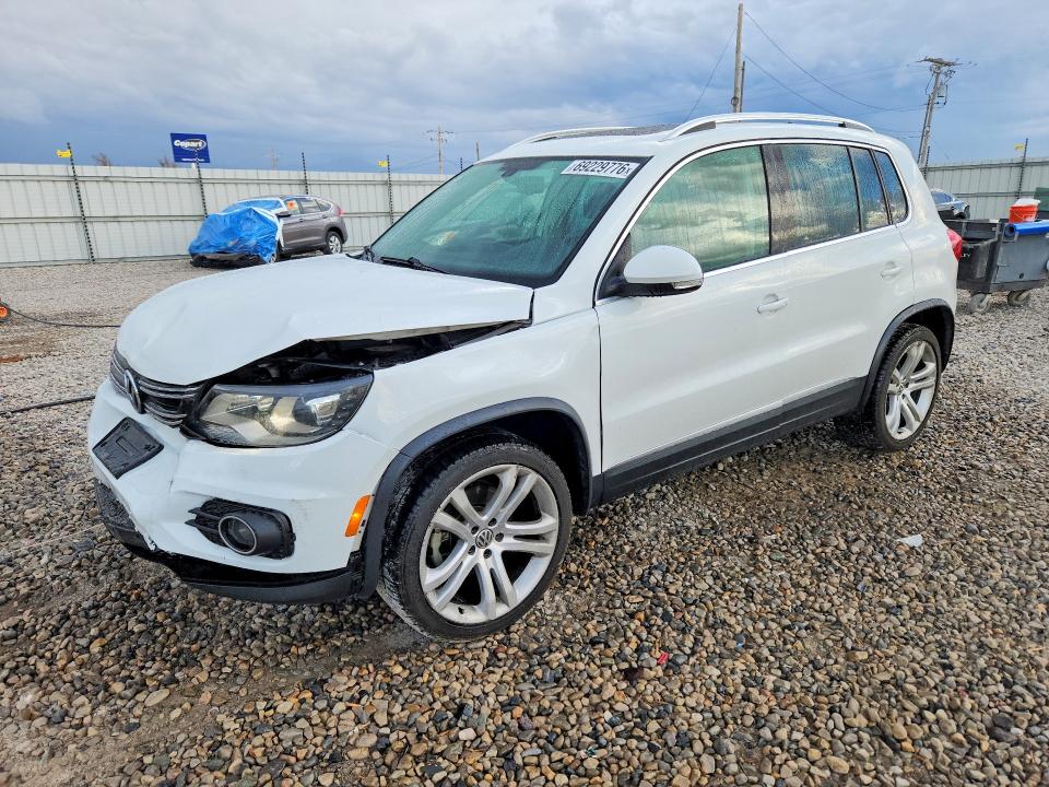 Aukcja sprzedaży 2016 Volkswagen Tiguan, vin: WVGBV7AX3GW585657, numer aukcji: 69229776