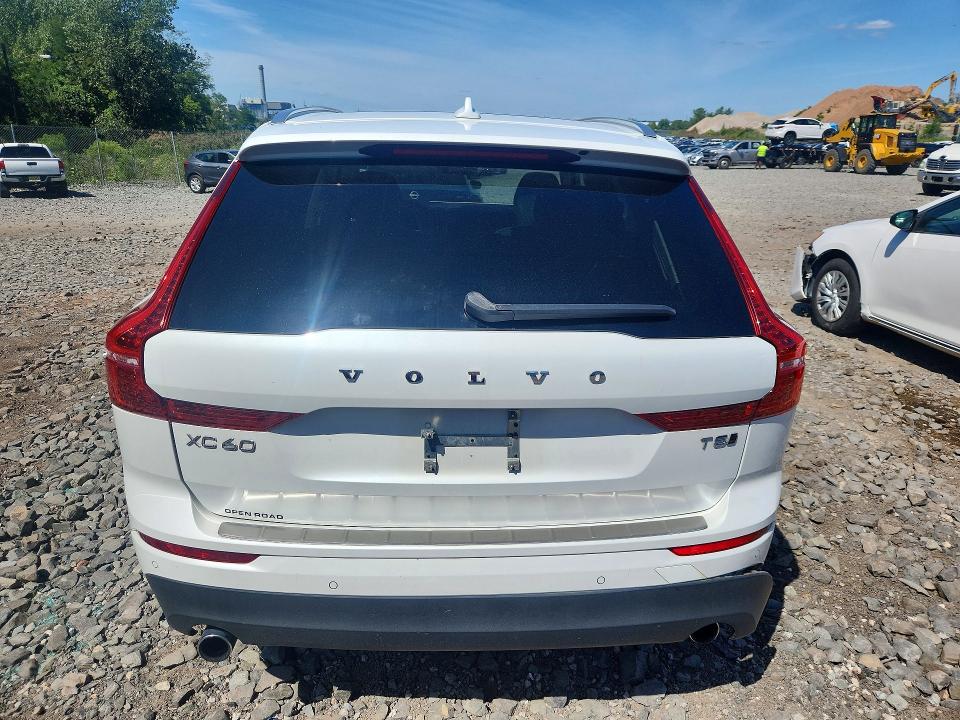 Продажа на аукционе авто 2021 Volvo Xc60, vin: YV4102RK7M1685275, номер лота: 67874396