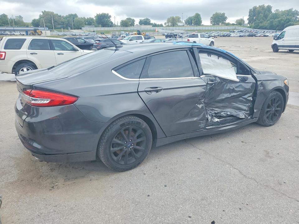 2017 Ford Fusion მანქანა იყიდება აუქციონზე, vin: 3FA6P0H73HR416424, აუქციონის ნომერი: 69694766