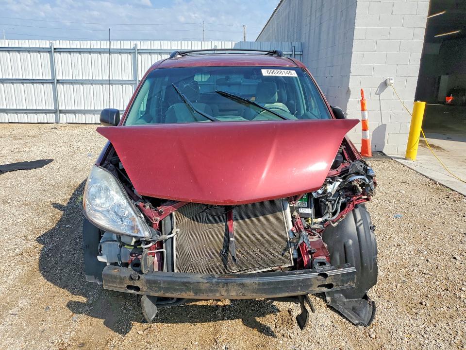 Auction sale of the 2009 Toyota Sienna, vin: 5TDZK23C19S255821, lot number: 69688146