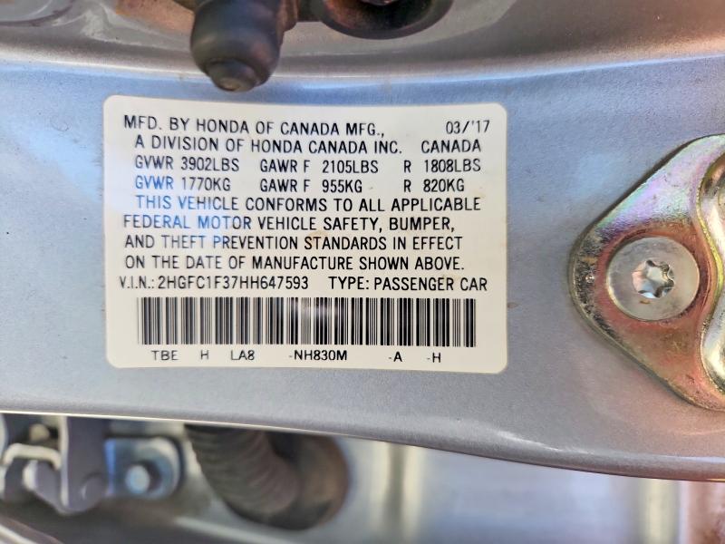 2017 Honda Civic მანქანა იყიდება აუქციონზე, vin: 2HGFC1F37HH647593, აუქციონის ნომერი: 71211736