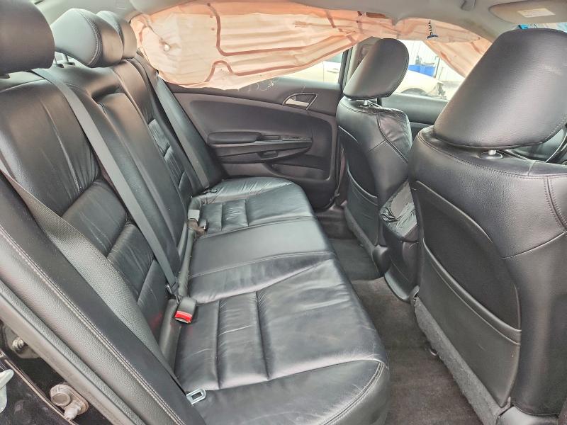 70221996 :رقم المزاد ، 1HGCP2F67CA188841 vin ، 2012 Honda Accord مزاد بيع
