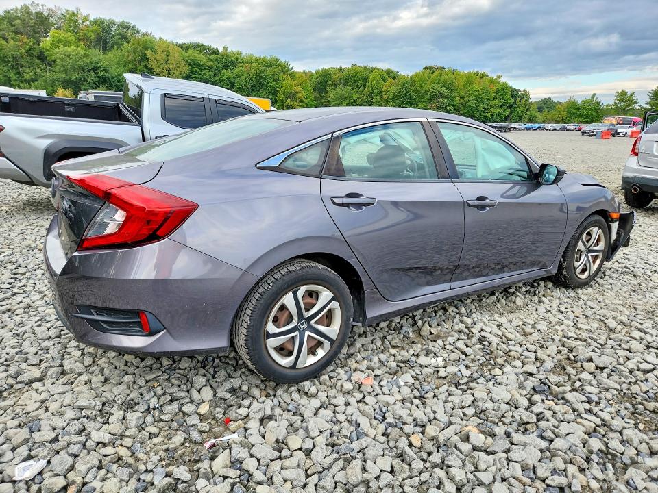 Продаж на аукціоні авто 2018 Honda Civic, vin: 2HGFC2F57JH519772, номер лоту: 69523586