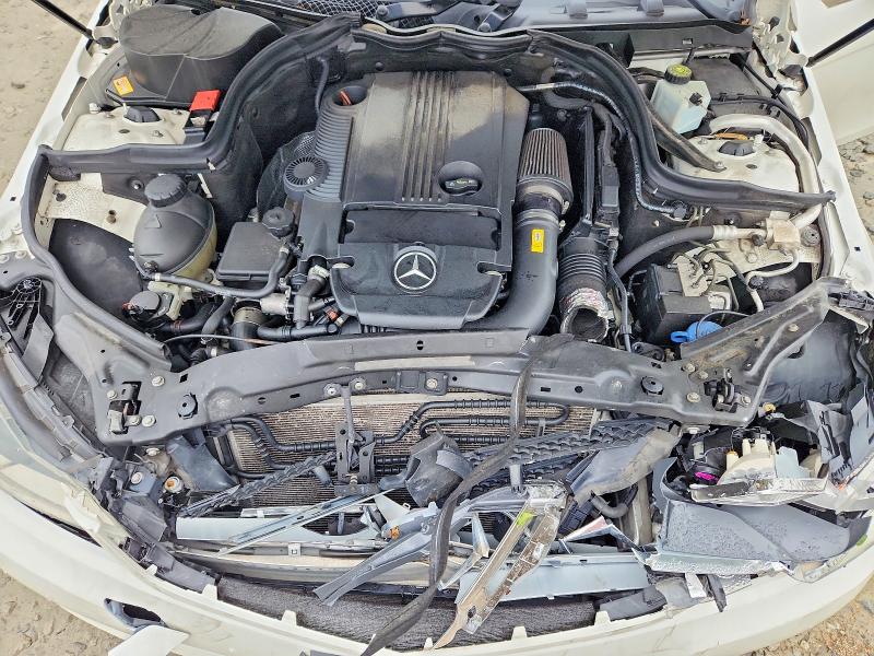 Продажа на аукционе авто 2013 Mercedes-benz C, vin: WDDGJ4HB7DF999461, номер лота: 71060456