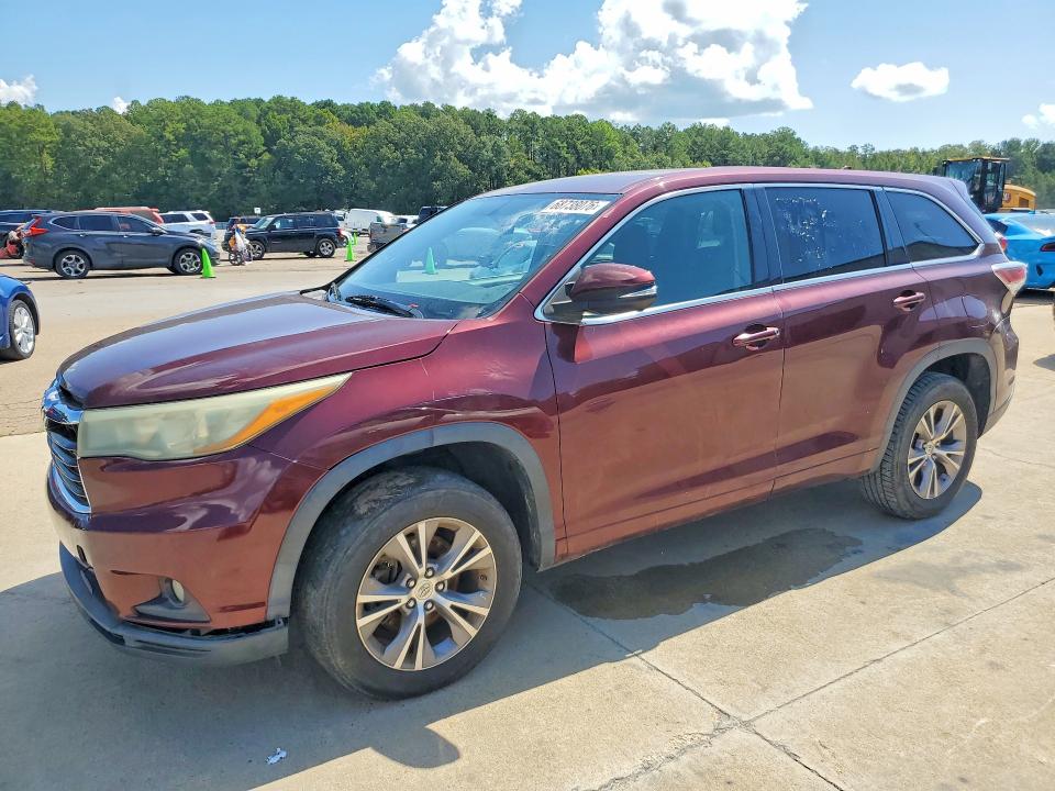 68738076 :رقم المزاد ، 5TDZKRFH4FS072800 vin ، 2015 Toyota Highlander مزاد بيع