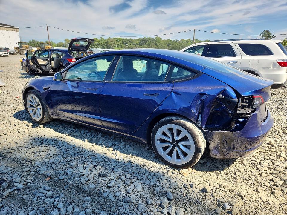 Продажа на аукционе авто 2022 Tesla Model 3, vin: 5YJ3E1EB5NF209113, номер лота: 68536226