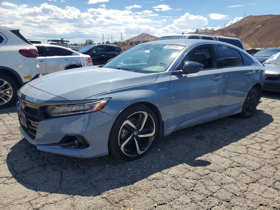 Продажа на аукционе авто 2022 Honda Accord, vin: 1HGCV3F21NA033018, номер лота: 68251906