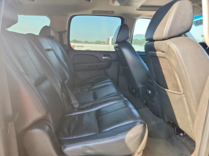 Продажа на аукционе авто 2007 Chevrolet Suburban, vin: 1GNFK16337J374710, номер лота: 69000626